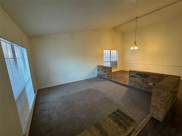 2905 WOODLARK Drive, Fort Worth, TX 76123