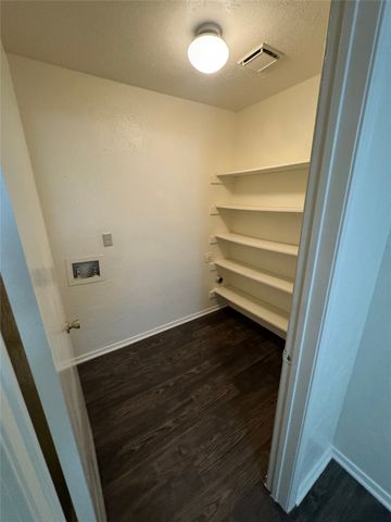 2905 WOODLARK Drive, Fort Worth, TX 76123