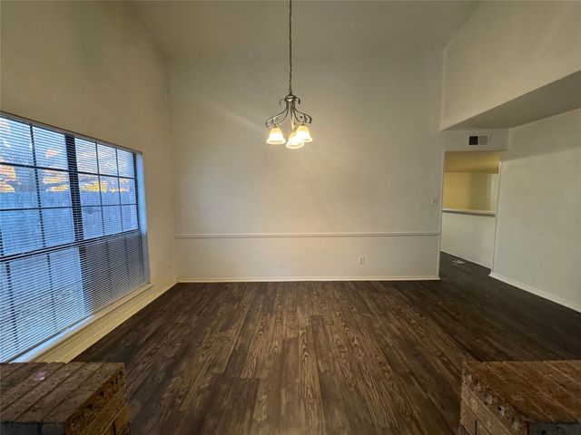 2905 WOODLARK Drive, Fort Worth, TX 76123