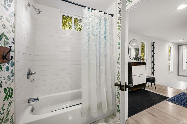 16 Iron Springs Rd, Fairfax, CA 94930