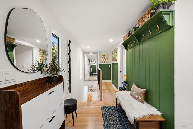 16 Iron Springs Rd, Fairfax, CA 94930