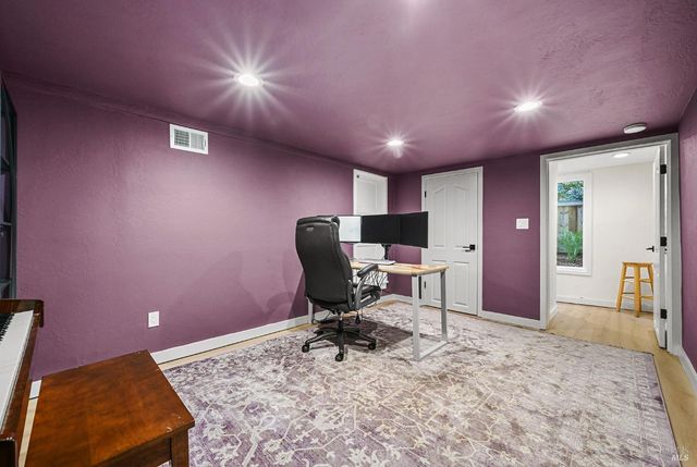 16 Iron Springs Rd, Fairfax, CA 94930