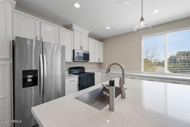 1250 N Abbey Lane 200, Chandler, AZ 85226