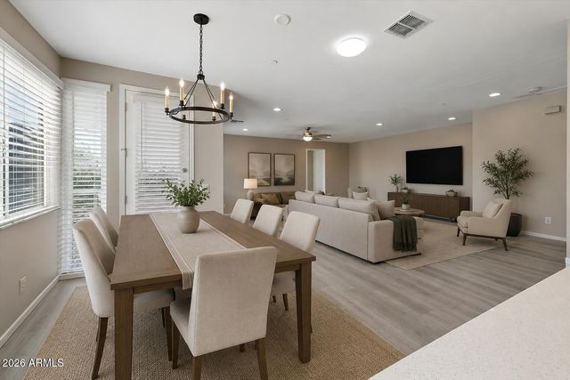1250 N Abbey Lane 200, Chandler, AZ 85226