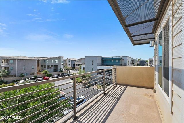 1250 N Abbey Lane 200, Chandler, AZ 85226