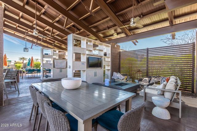 1250 N Abbey Lane 200, Chandler, AZ 85226