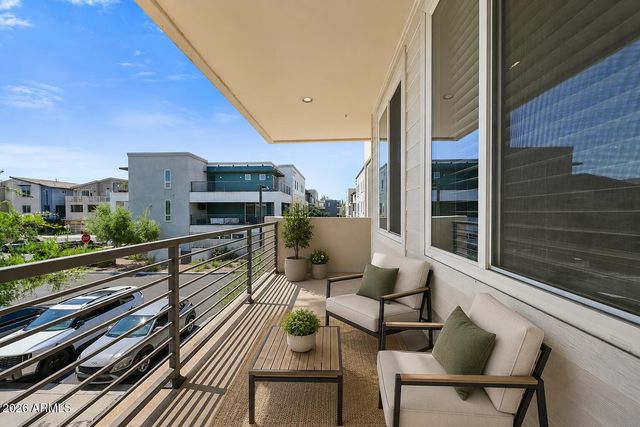 1250 N Abbey Lane 200, Chandler, AZ 85226