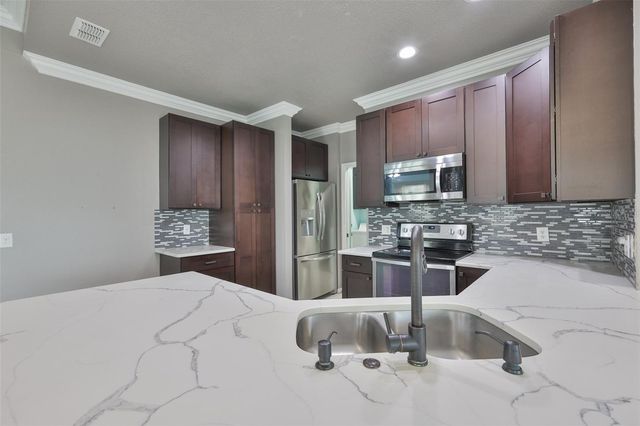 1243 RADISON AVENUE 38, Sun City Center, FL 33573