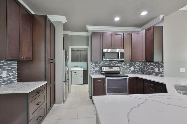 1243 RADISON AVENUE 38, Sun City Center, FL 33573