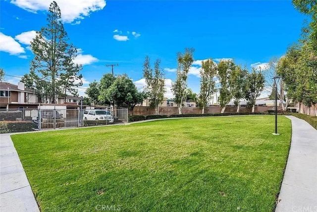 15500 Tustin Village 103, Tustin, CA 92780