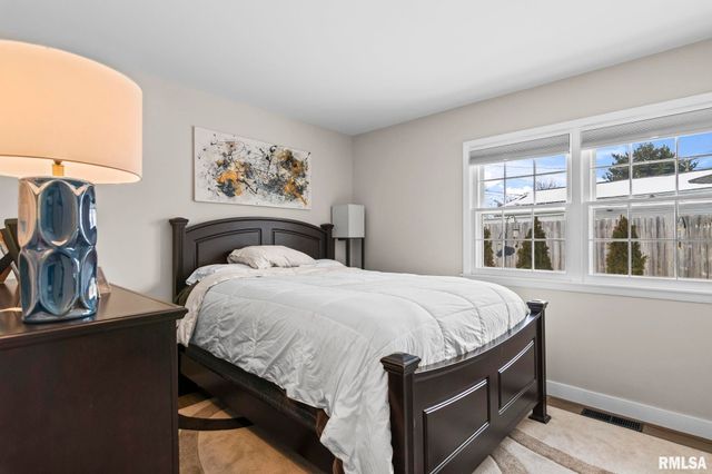 141 ARCHER Avenue, Springfield, IL 62704