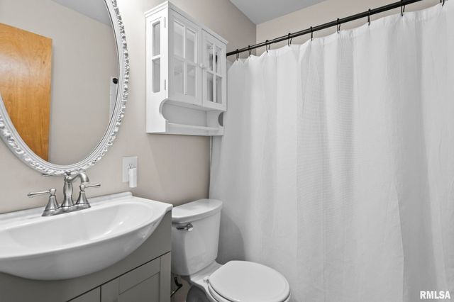 141 ARCHER Avenue, Springfield, IL 62704