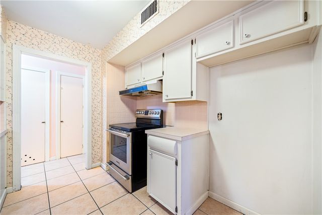 1402 Casa Linda Dr, Corpus Christi, TX 78411