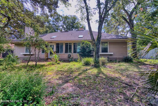 2504 CAPTAIN HOOK Drive, Fernandina Beach, FL 32034