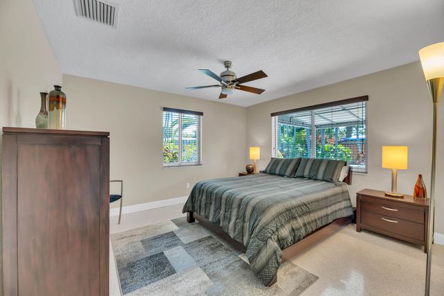 2401 NE 17th Terrace, Wilton Manors, FL 33305