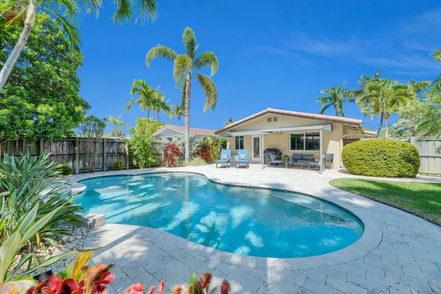 2401 NE 17th Terrace, Wilton Manors, FL 33305