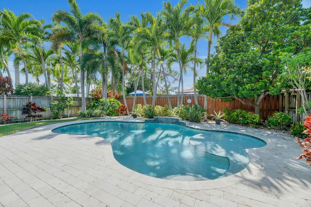 2401 NE 17th Terrace, Wilton Manors, FL 33305