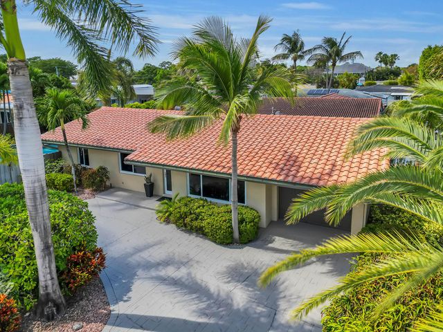 2401 NE 17th Terrace, Wilton Manors, FL 33305