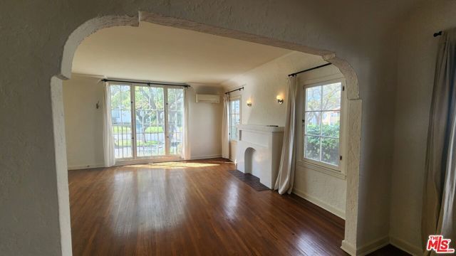 1220 S Highland Avenue 1220, Los Angeles, CA 90019