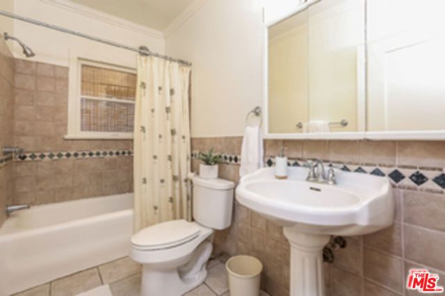 1220 S Highland Avenue 1220, Los Angeles, CA 90019