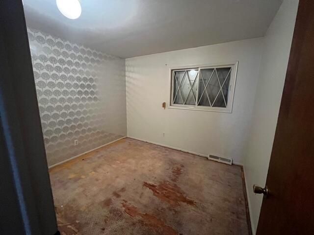 20951 Meadowlark Street, Farmington, MI 48336