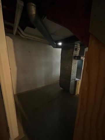 20951 Meadowlark Street, Farmington, MI 48336