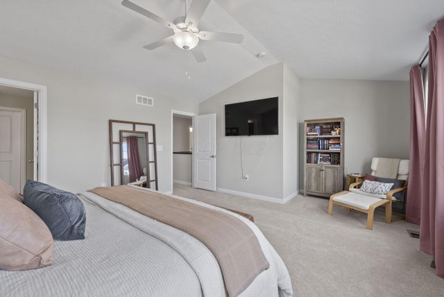 2660 Carmie Drive, Blacklick, OH 43004