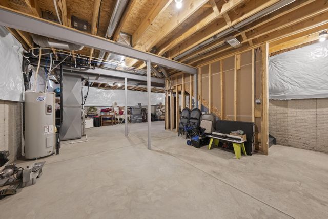 2660 Carmie Drive, Blacklick, OH 43004