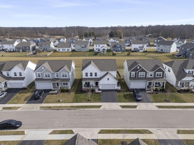 2660 Carmie Drive, Blacklick, OH 43004