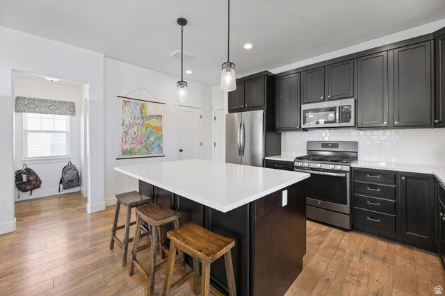 10371 S FISH HOOK RD, South Jordan, UT 84009