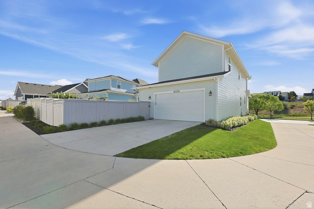 10371 S FISH HOOK RD, South Jordan, UT 84009