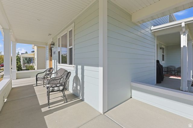 10371 S FISH HOOK RD, South Jordan, UT 84009