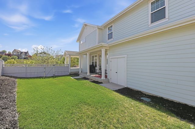 10371 S FISH HOOK RD, South Jordan, UT 84009