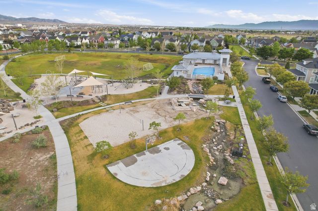 10371 S FISH HOOK RD, South Jordan, UT 84009