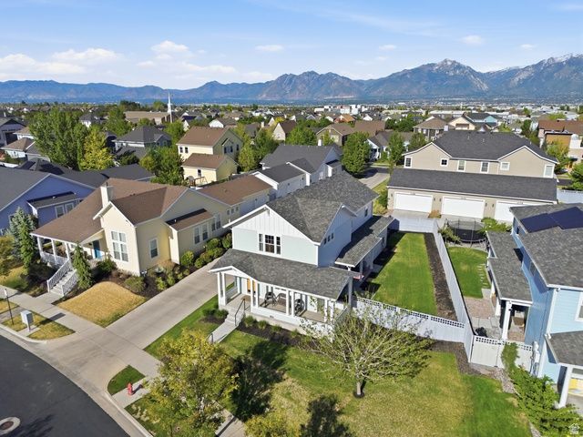 10371 S FISH HOOK RD, South Jordan, UT 84009