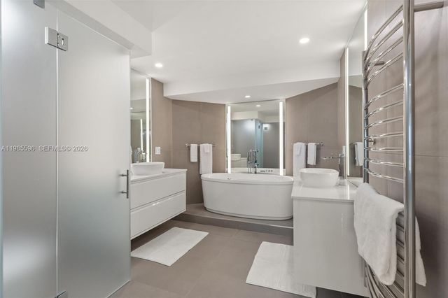 2200 S Ocean Ln 905, Fort Lauderdale, FL 33316