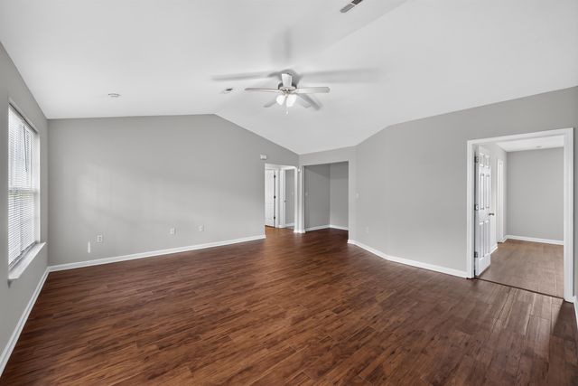 610 Basil Court, Spartanburg, SC 29301