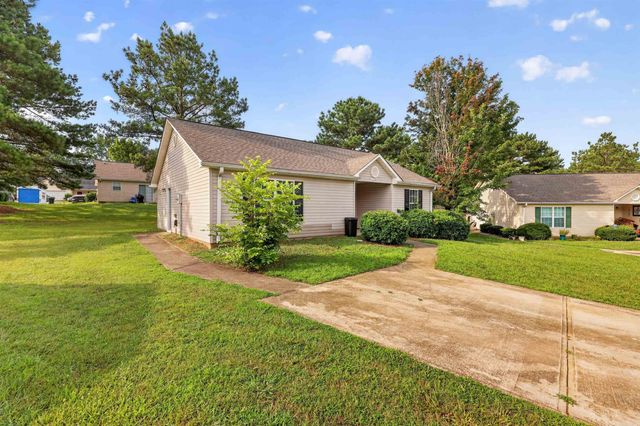 610 Basil Court, Spartanburg, SC 29301