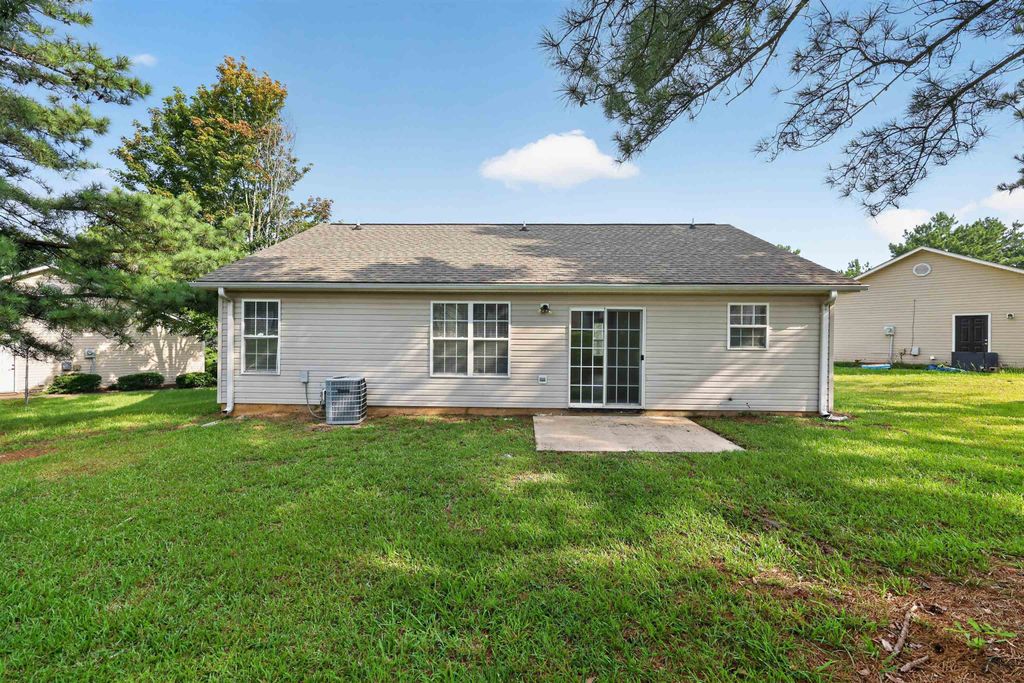 610 Basil Court, Spartanburg, SC 29301