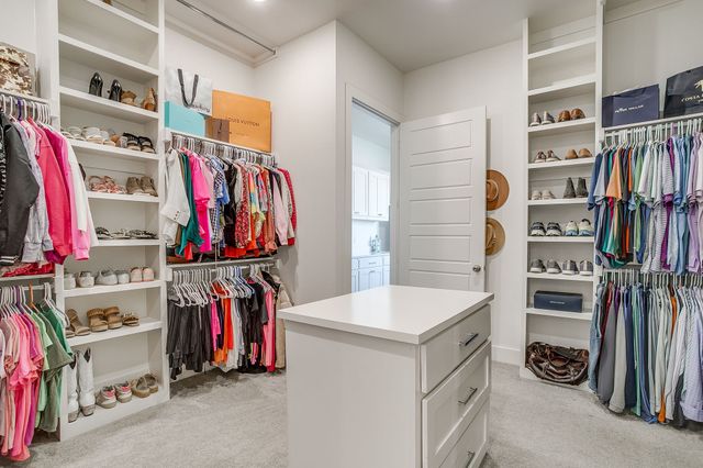 7732 Laura Lake Lane, Fort Worth, TX 76126