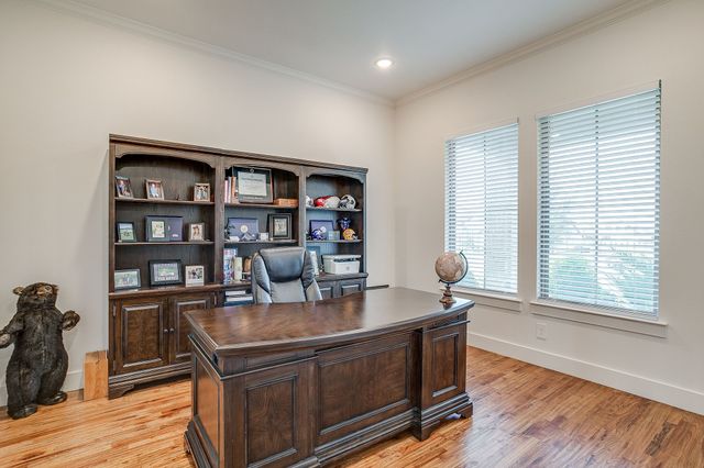 7732 Laura Lake Lane, Fort Worth, TX 76126