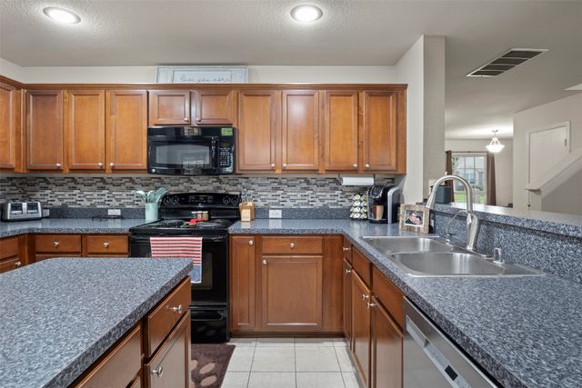 1303 Feather Crest Drive, Krum, TX 76249