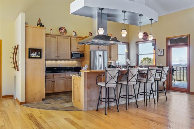 3204 Skunk Ranch Rd, Murphys, CA 95247