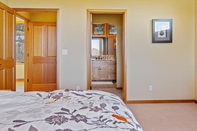 3204 Skunk Ranch Rd, Murphys, CA 95247