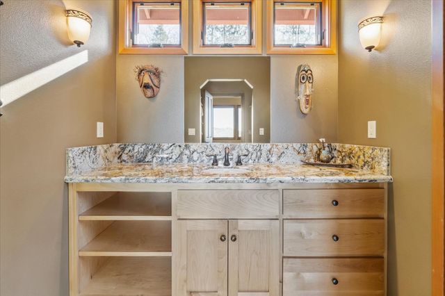 3204 Skunk Ranch Rd, Murphys, CA 95247