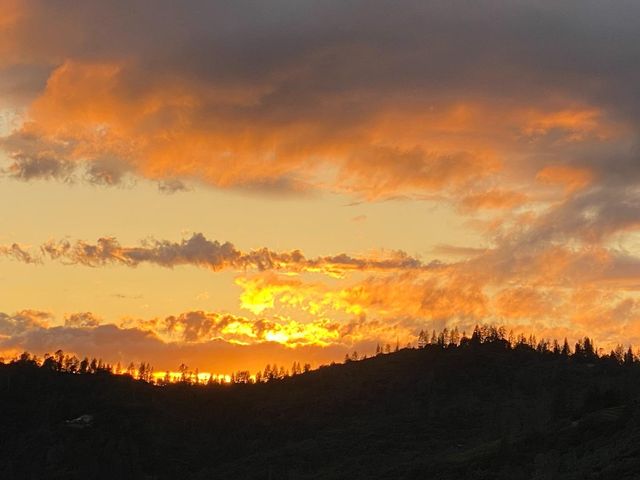 3204 Skunk Ranch Rd, Murphys, CA 95247