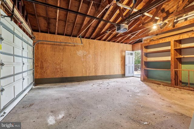 720 PINE HILL RD, Wayne, PA 19087
