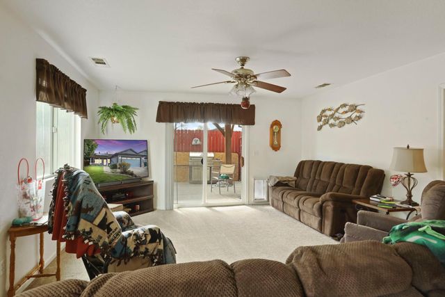 9037 Warm Springs Cir, Stockton, CA 95210