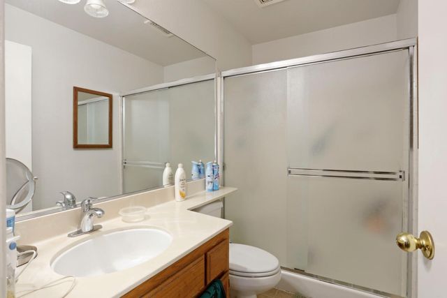 9037 Warm Springs Cir, Stockton, CA 95210