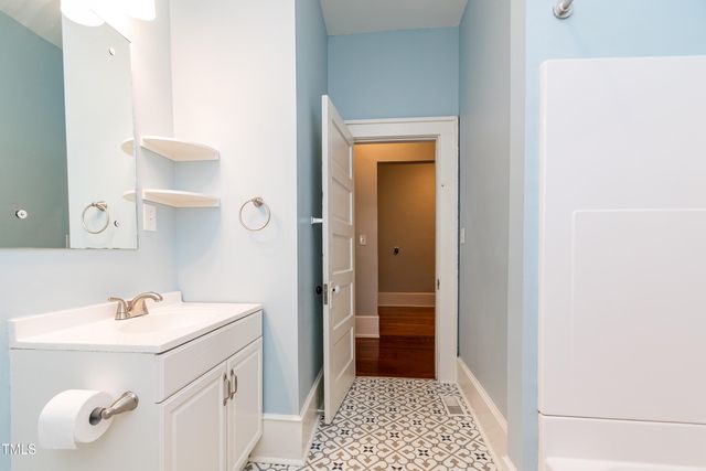 109 Bragg NE Street, Wilson, NC 27893